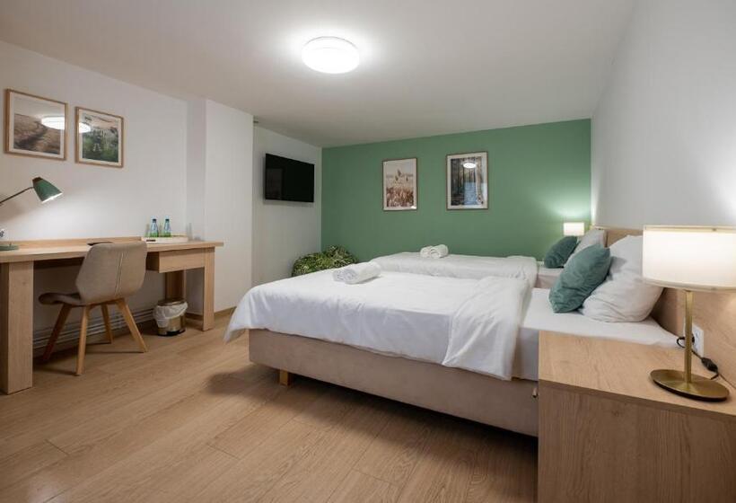 渡假胜地  Szumi Las Events & Apartments