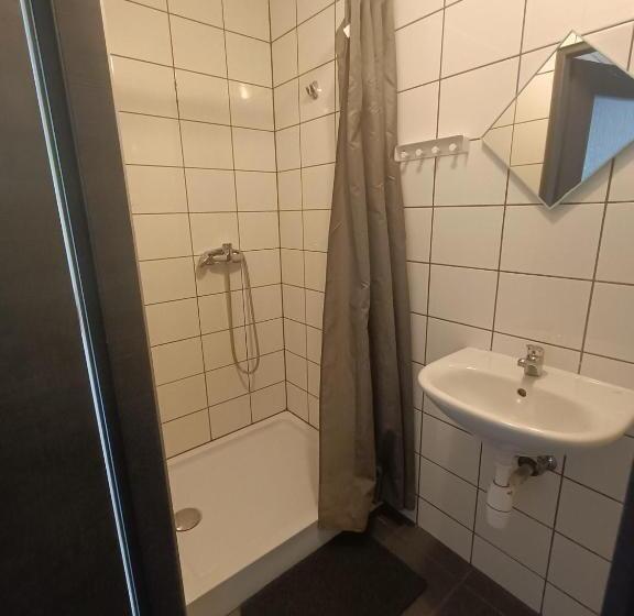 ユースホステル Pokoje Nad Przełomem Dunajca   Wietrznice   Rivent Sport