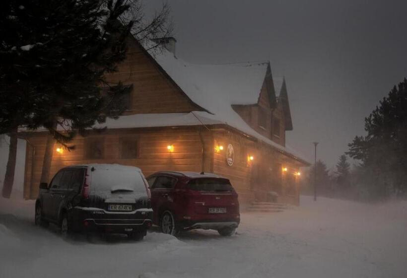 ベッドアンドブレックファースト Bacówka Na Zadzielu