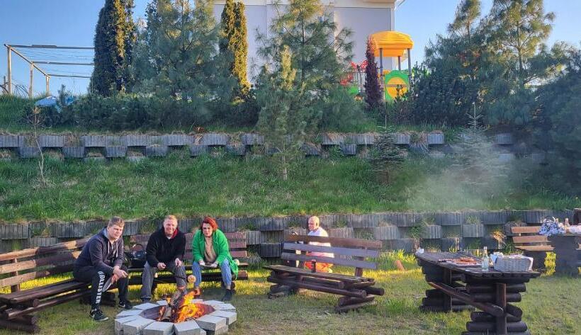 تختخواب و صبحانه Belmar Park Resort & Spa