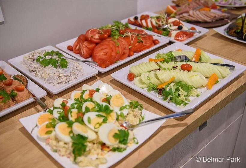 تختخواب و صبحانه Belmar Park Resort & Spa