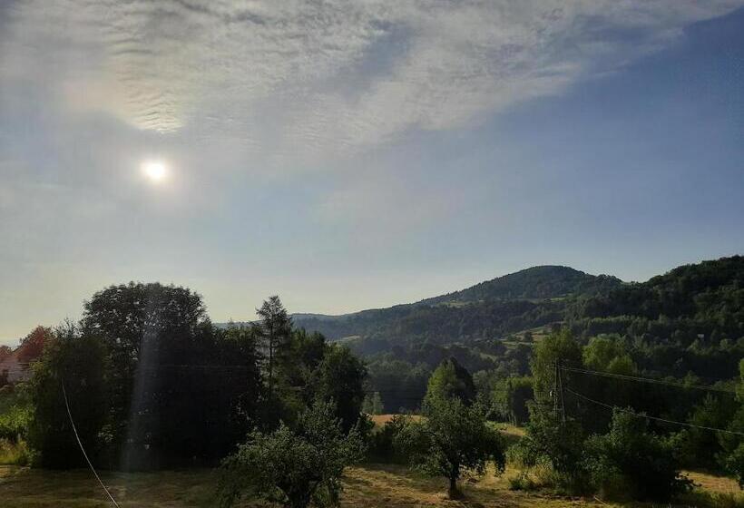 ホテル Gospodarstwo Gościnne Księżycówka