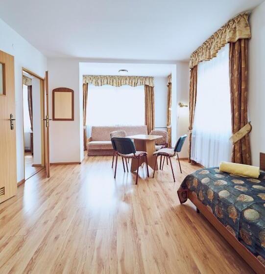 پانسیون Marel Apartments U Sowy  Sauna Polanica Zdrój