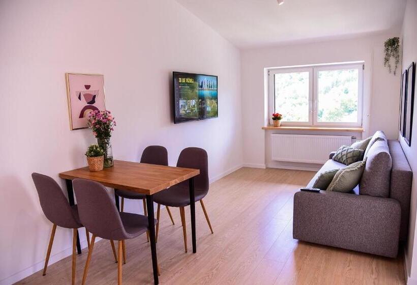 Apartamenty Turystyczna 25