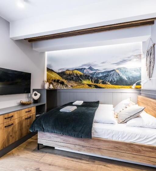 Aparthotel Lucylla
