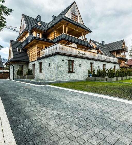 Aparthotel Lucylla