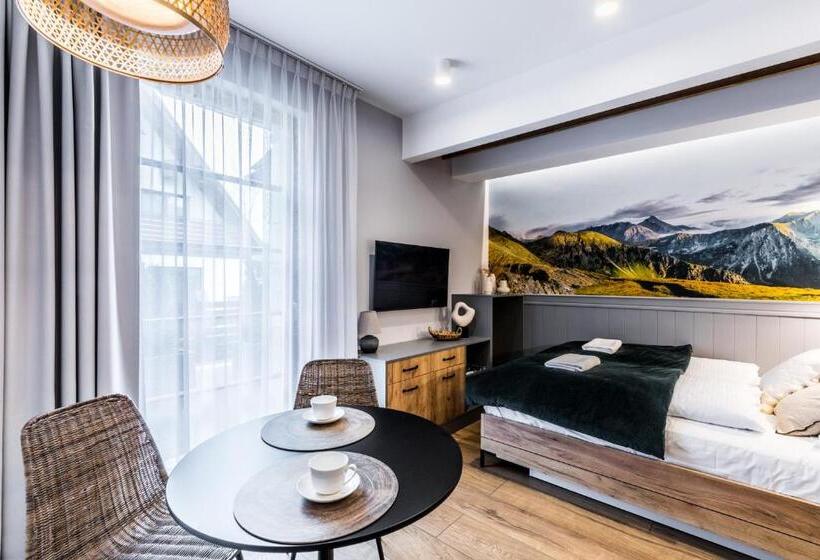 Aparthotel Lucylla