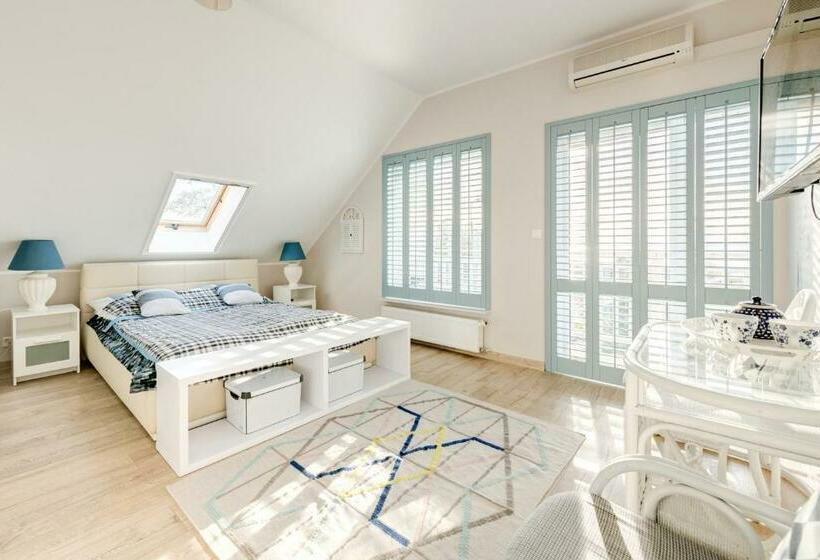 Bed and Breakfast Villa Pastelowa