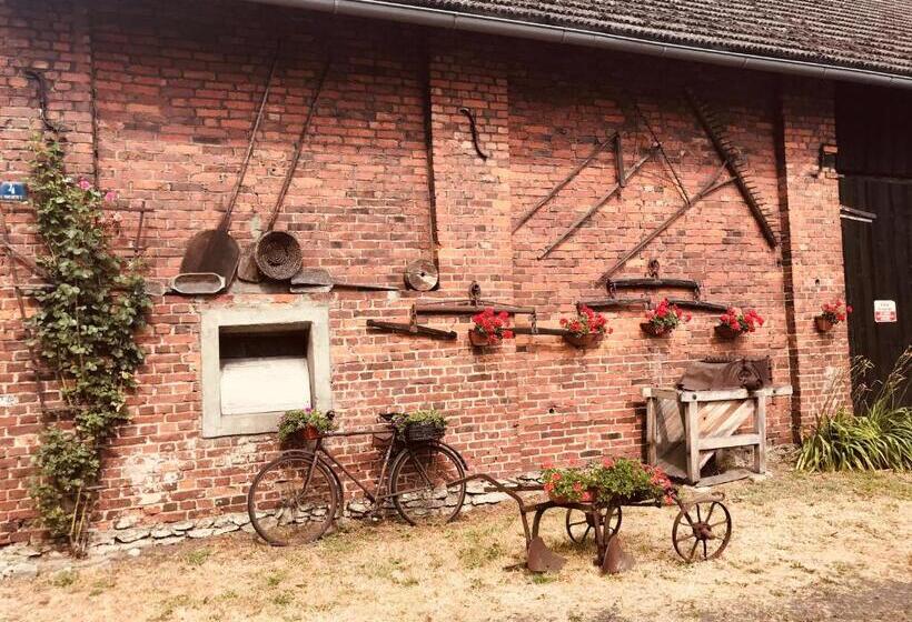 Отель Agroturystyka Nad Stawem