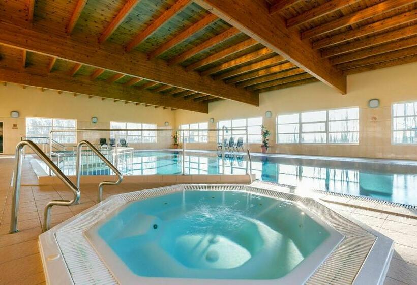 ホテル Bursztyn   Bernstein Apartments
