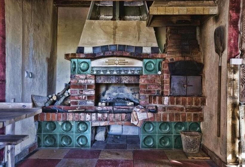 فندق Folwark Malinowy Chruśniak