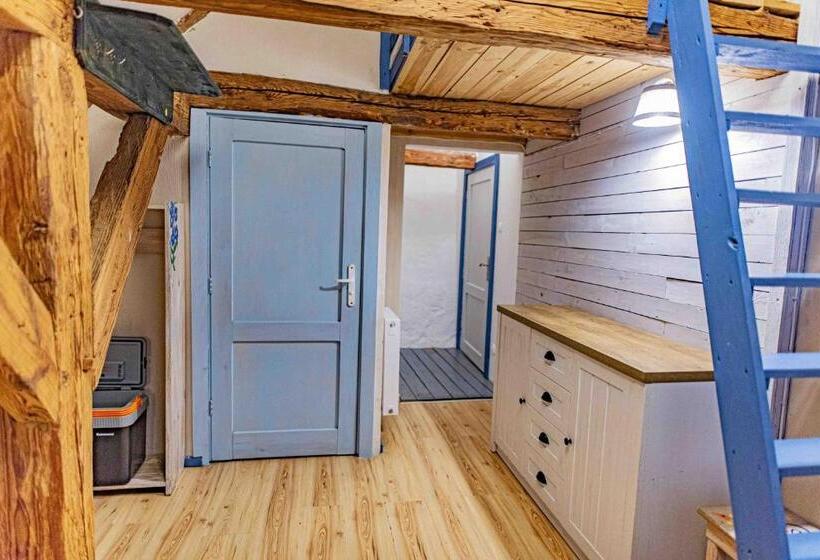 فندق Folwark Malinowy Chruśniak