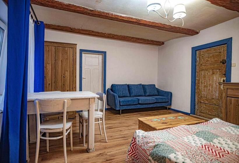 فندق Folwark Malinowy Chruśniak