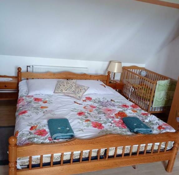 ホテル Gospodarstwo Agroturystyczne U Stasików