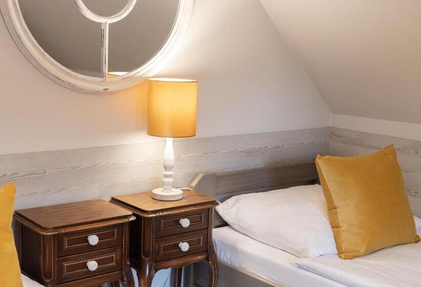 پانسیون Apartementy   Weranda   Z Ogrodem W Centrum