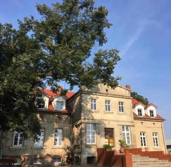 پانسیون Palac Osowo Gostynskie