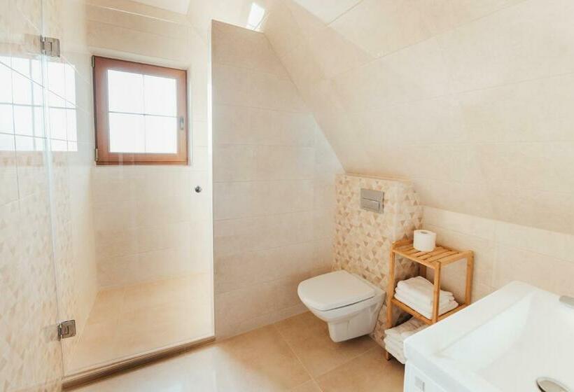 پانسیون Willa Giergonia