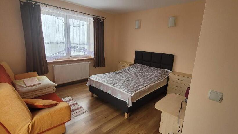 膳宿费 Willa Monika