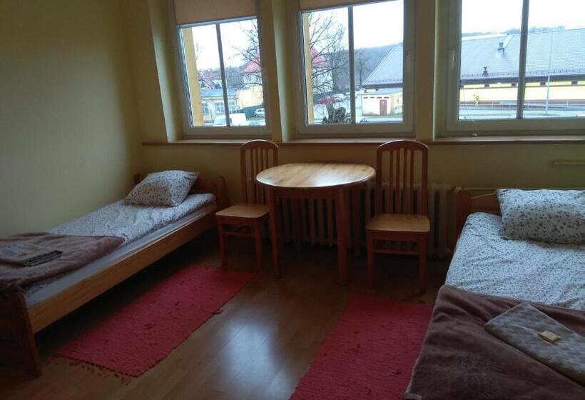 הוסטל Osir W Człuchowie