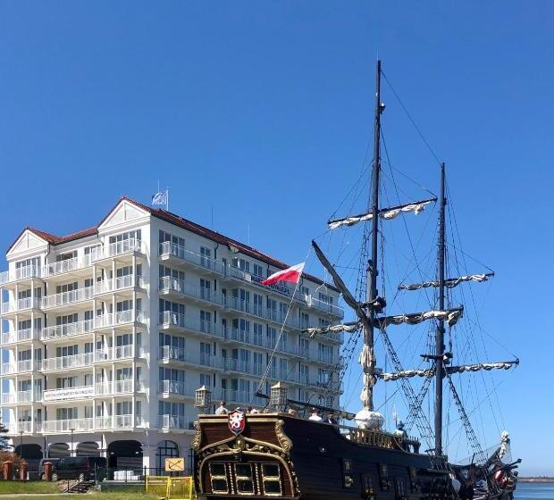 Apartamenty W Marina Royale