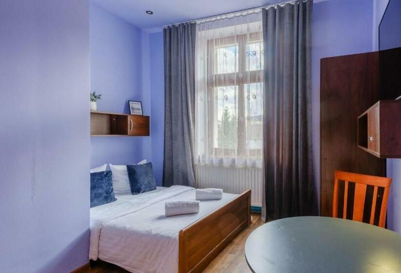 تختخواب و صبحانه Apartamenty Krupówki