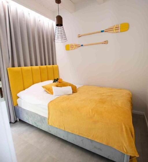 ベッドアンドブレックファースト Gosciniec Zacisze