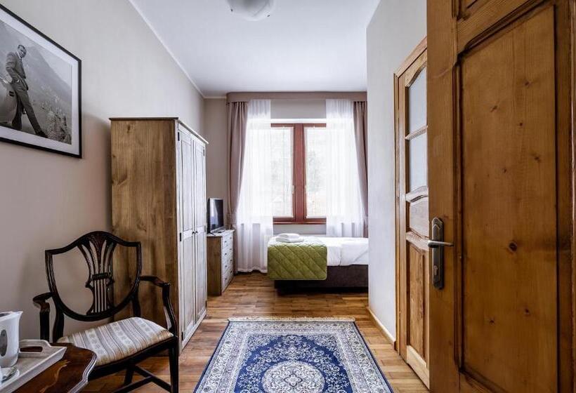 Bed and Breakfast Jagniatkowa Koliba