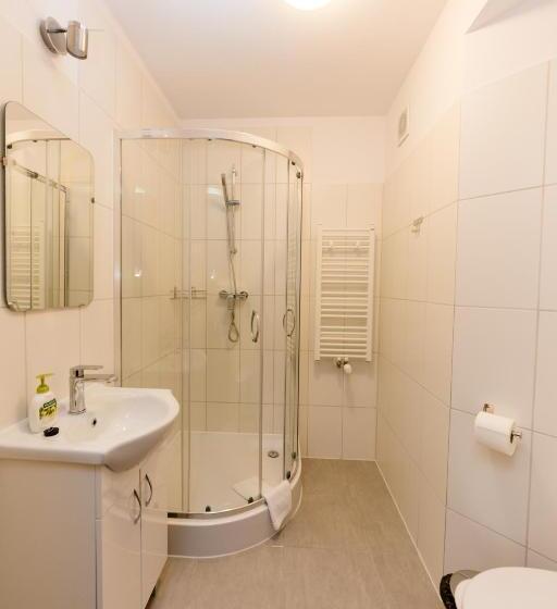 تختخواب و صبحانه Villa Obis