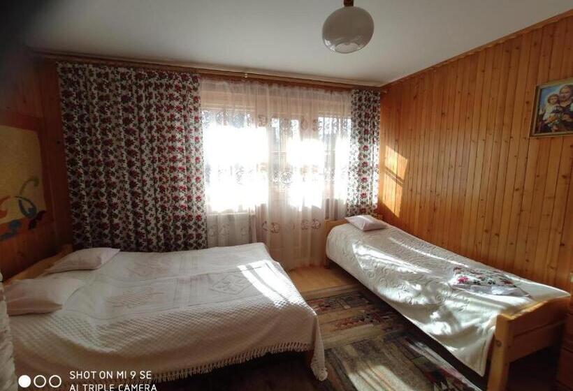 تختخواب و صبحانه Willa Irys