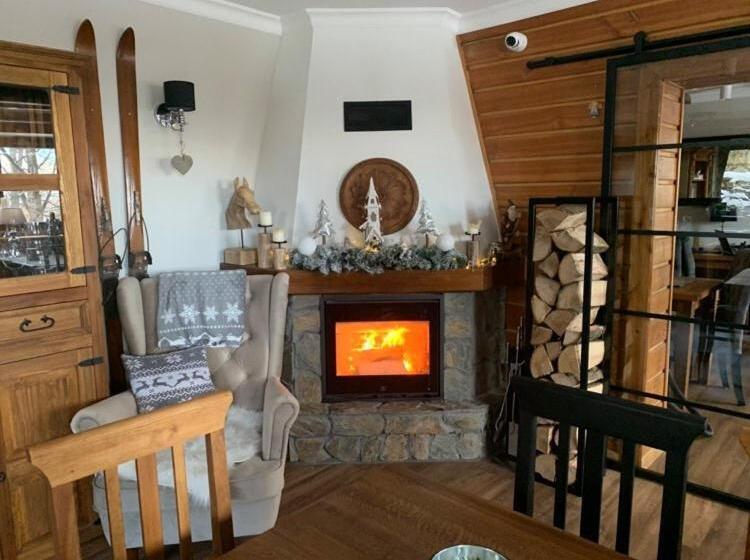 تختخواب و صبحانه Willa Karkonoska