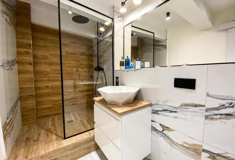 Bp Apartment Vi