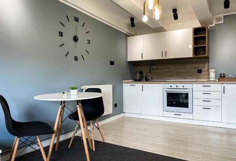 Bp Apartment Vi