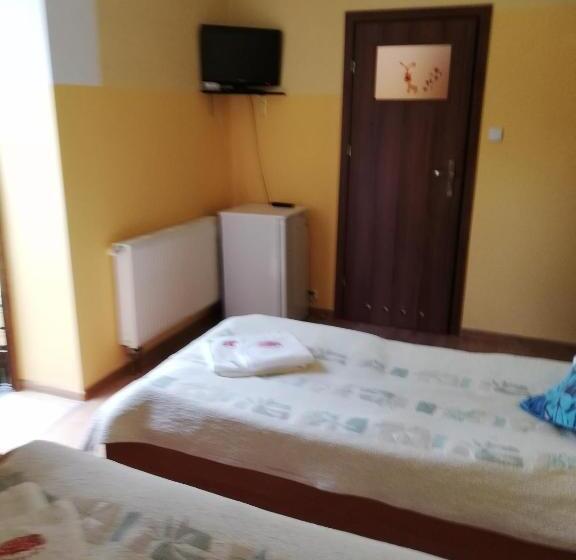 בית מלון כפרי Ik Warmia  Pensjonat, Hostel