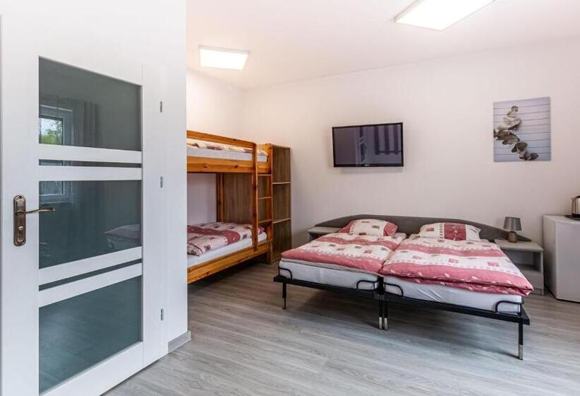 Motel Oliv