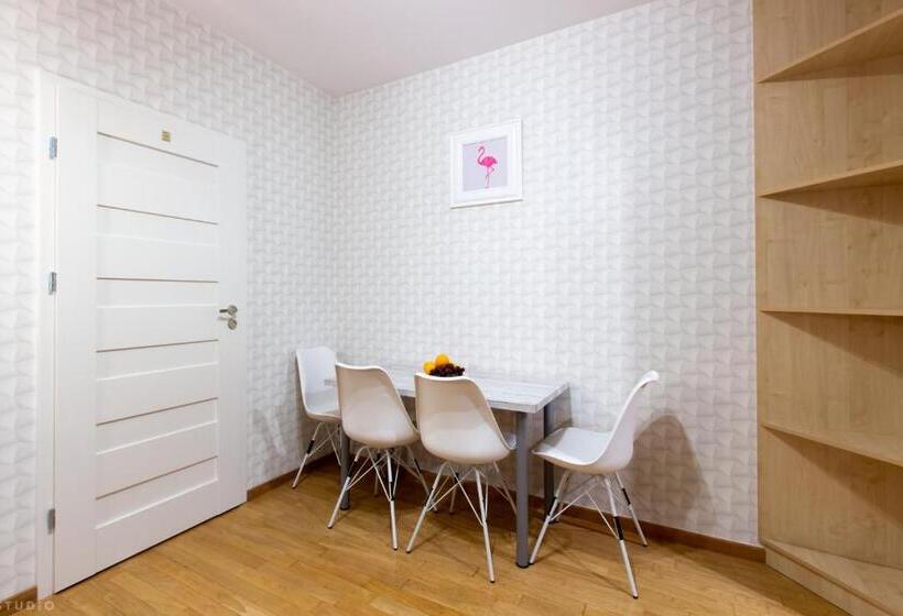 پانسیون Clicktheflat Sienna Center Apart Rooms