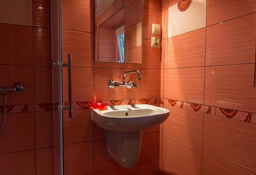 بنسيون Willa Danuta