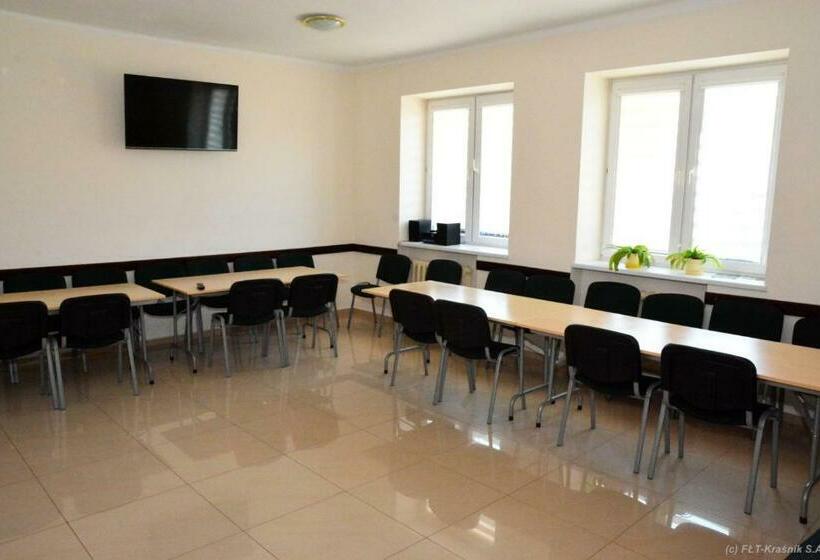 渡假胜地  Ośrodek Wczasowy Kraśniczanka