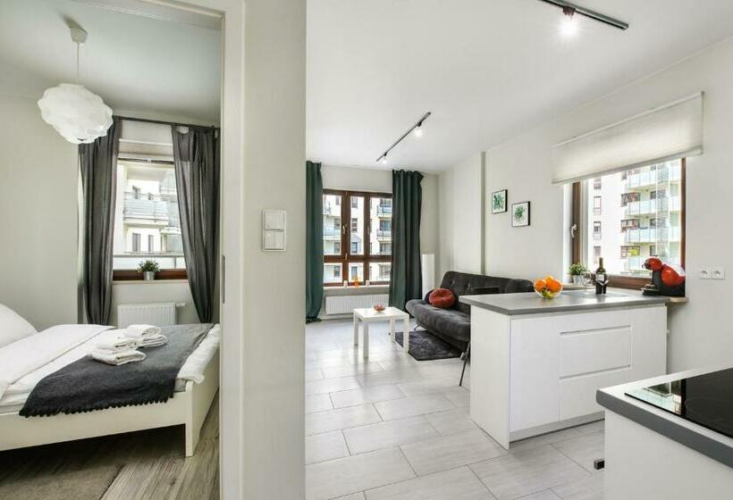 Warsaw Night Apartments Giełdowa