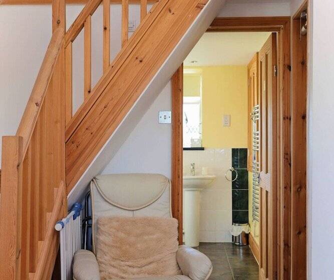 مبيت وإفطار Orchard House