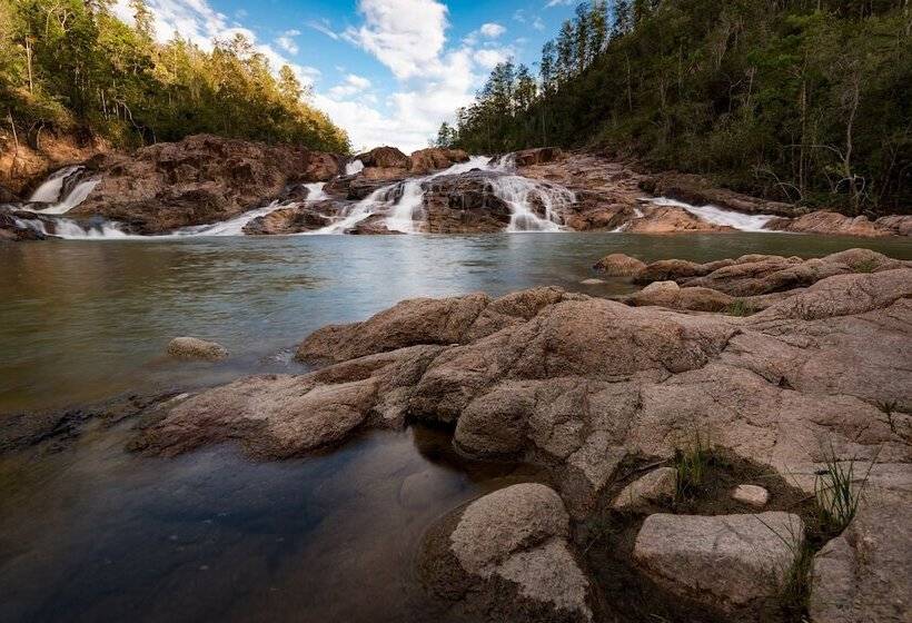 فندق Gaia Riverlodge