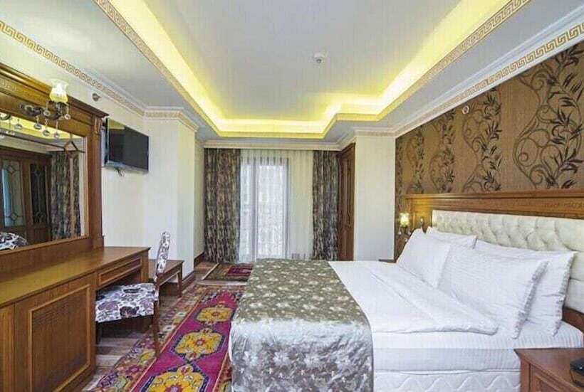 Fotos del hotel Lausos Palace:  32