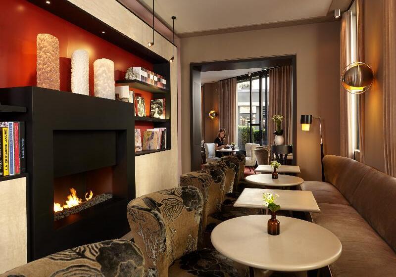 ホテル Le Pavillon Des Lettres