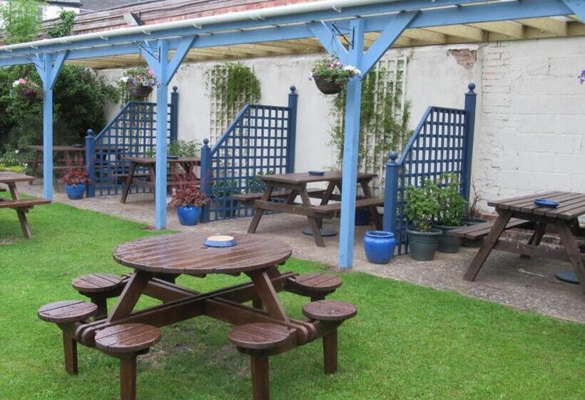 هتل The London Inn