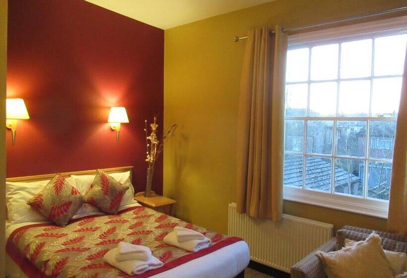 هتل The London Inn