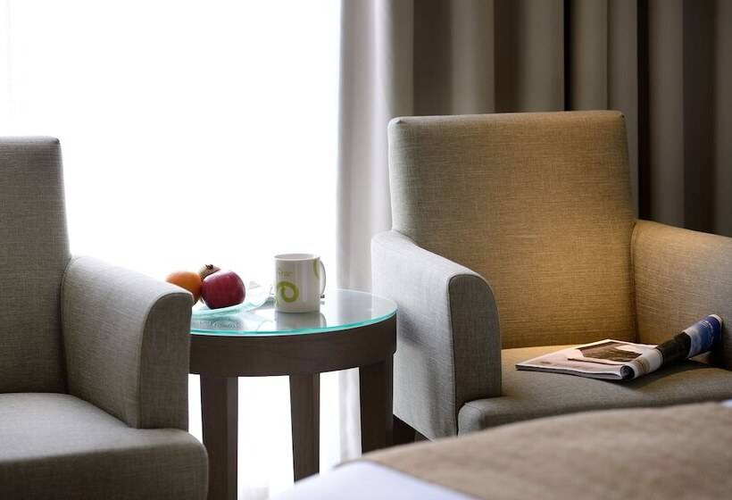 Park City Hotel   Luzhou Taipei