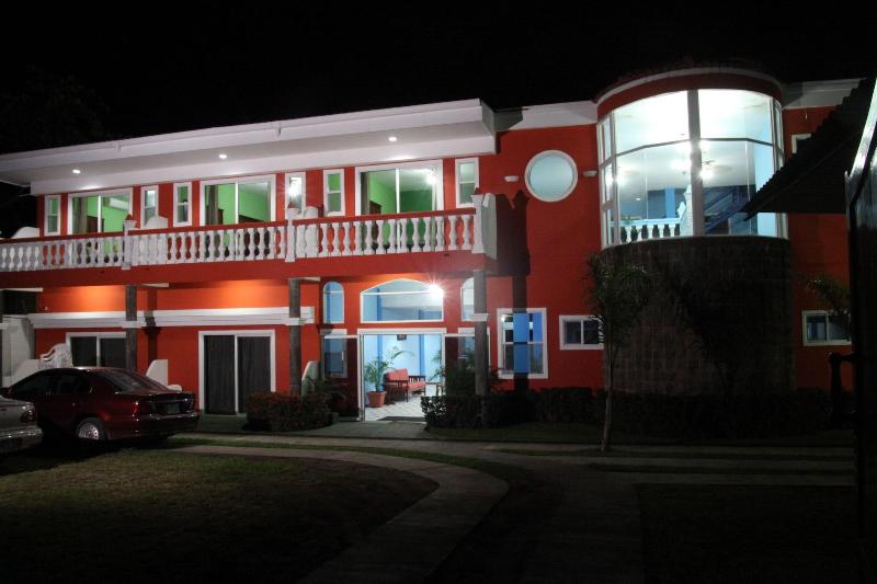 هتل Sabas Beach Resort