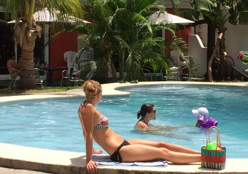 هتل Sabas Beach Resort