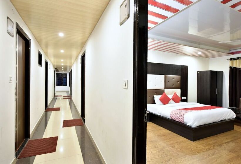 فندق Shining Star Resort