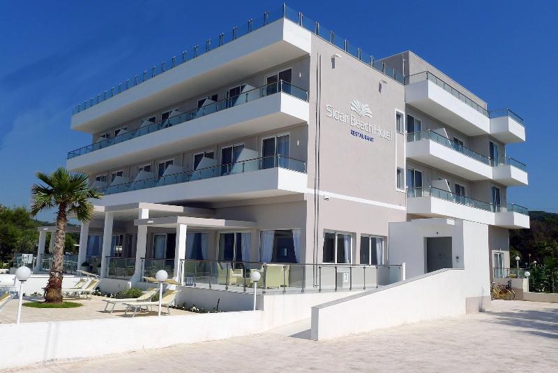 هتل Sidari Beach