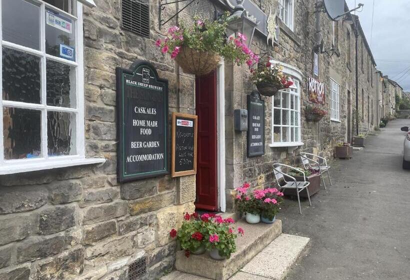 هتل The Sun Inn